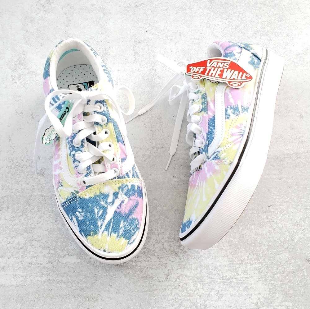 Vans Sneakers Comfycush Old Skool Tie Dye Sneakers Purple Blue SZ 8